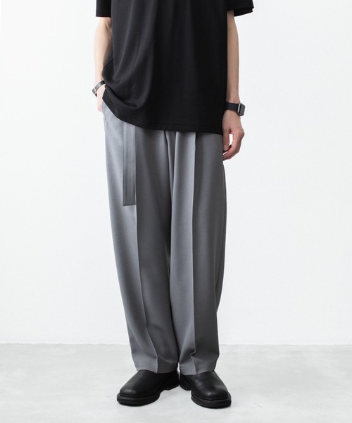 ATTACHMENT(アタッチメント)の「【 LIMITED 】PE ライトトロピカル イージートラウザーズ / PE LIGHT TROPICAL EASY TROUSERS(スラックス・メンズ・ライトブルー/ブラック/グレー・1/3/2/4)」の1枚目の写真