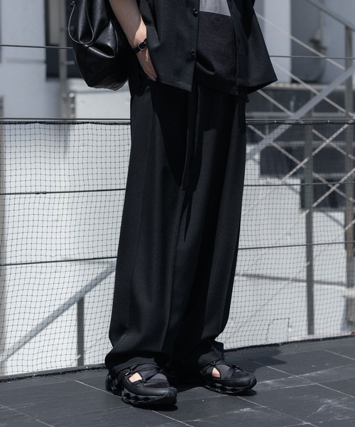 ATTACHMENT(アタッチメント)の「【 LIMITED 】PE ライトトロピカル イージートラウザーズ / PE LIGHT TROPICAL EASY TROUSERS(スラックス・メンズ・ライトブルー/ブラック/グレー・1/3/2/4)」の3枚目の写真