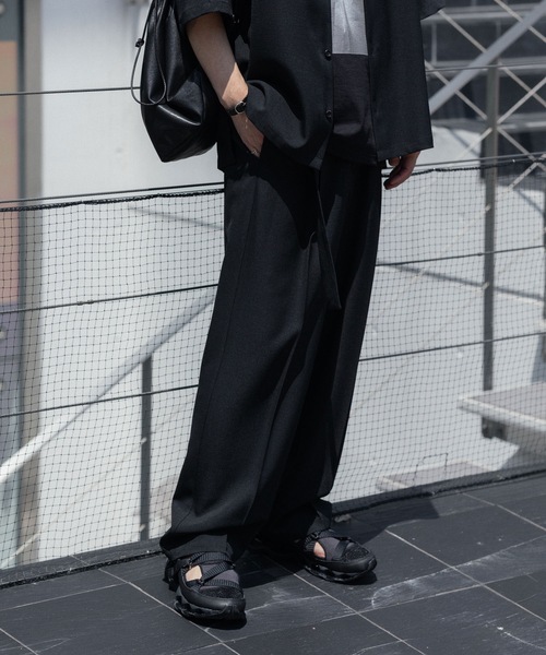 ATTACHMENT(アタッチメント)の「【 LIMITED 】PE ライトトロピカル イージートラウザーズ / PE LIGHT TROPICAL EASY TROUSERS(スラックス・メンズ・ライトブルー/ブラック/グレー・1/3/2/4)」の5枚目の写真