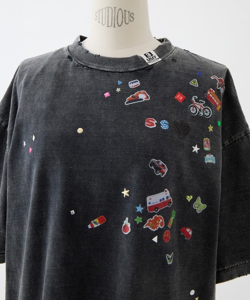 Maison MIHARA YASUHIRO（メゾンミハラヤスヒロ）の「【MIHARA YASUHIRO/ミハラヤスヒロ】BLEACHED KIDS STICKER TEE/ブリーチキッズステッカーT/ウォッシャブル（Tシャツ/カットソー・レディース・ブラック/グレー・38）」の5枚目の写真