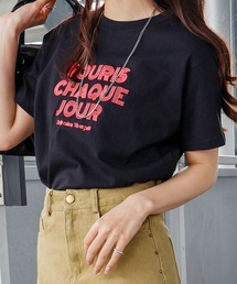ラインロゴ刺繍 Tシャツ