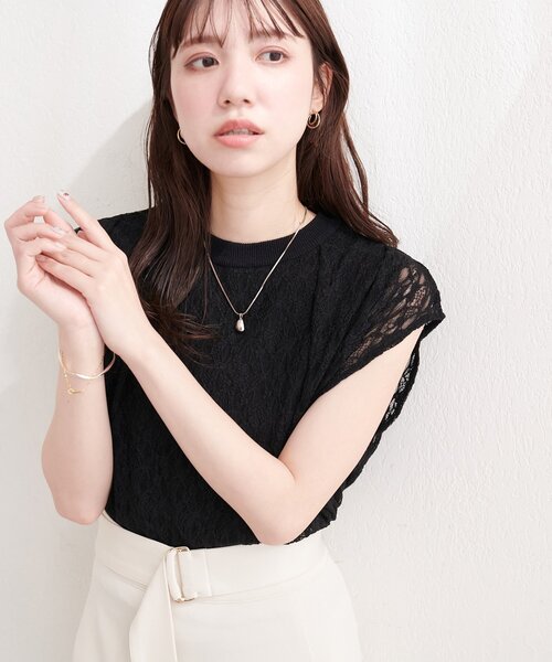 natural couture(ナチュラルクチュール)の「【sherbet line】接触冷感レースレイヤードニット(ニット/セーター・レディース・ライトグレー/ラベンダー/チャコールグレー/オフホワイト/ブラック・FREE)」の3枚目の写真