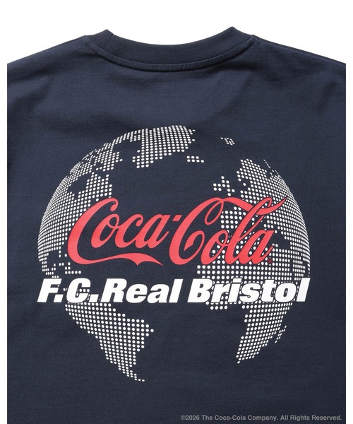 F.C.Real Bristol(エフシーレアルブリストル)の「Coca-Cola GLOBE LOGO EMBLEM POCKET TEE(Tシャツ/カットソー・メンズ・ネイビー/ブラック/オレンジ/ホワイト・MEDIUM/SMALL/XX-LARGE/X-LARGE/LARGE)」の19枚目の写真