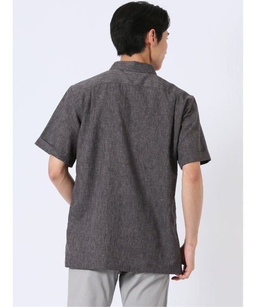 m.f.editorial(エムエフエディトリアル)の「【軽量 フレンチリネン混】m.f.エディトリアル メンズ レギュラーカラー 半袖 シャツ(シャツ/ブラウス・メンズ・ダークウッド/アイボリー・MEDIUM/LARGE/X-LARGE)」の10枚目の写真