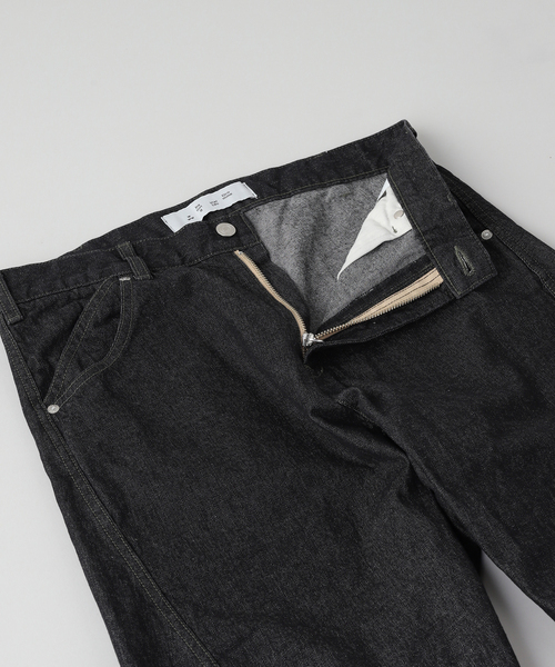 bal(バル)の「BAL / バル ARTICULATED LOOSE STRAIGHT LEG 5P JE(デニムパンツ・メンズ・ブラック/カーキ・1/2)」の4枚目の写真