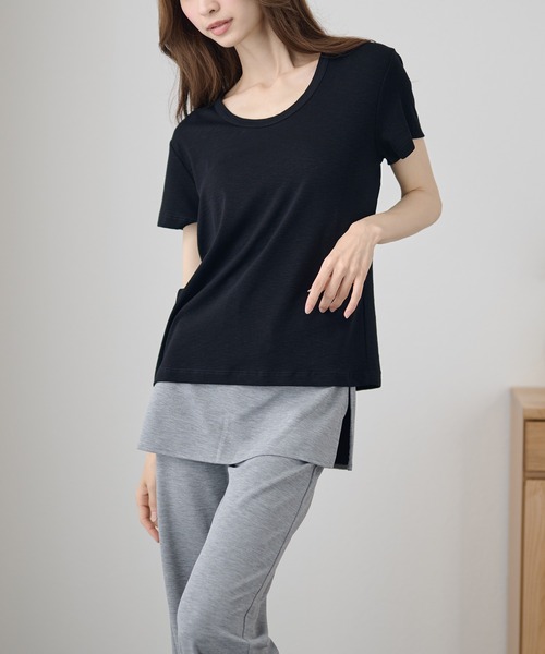 DAYRA(デイラ)の「無地 半袖 ラウンドネック Tシャツ トップス(Tシャツ/カットソー・レディース・ホワイト/チャコールグレー/ブラック/ベージュ/オリーブ/ピンク・FREE)」の10枚目の写真