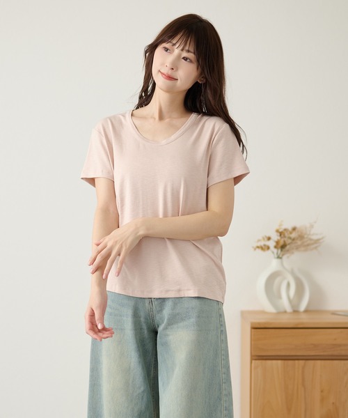 DAYRA(デイラ)の「無地 半袖 ラウンドネック Tシャツ トップス(Tシャツ/カットソー・レディース・ホワイト/チャコールグレー/ブラック/ベージュ/オリーブ/ピンク・FREE)」の22枚目の写真
