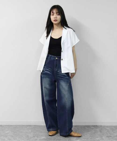 THE CELL.(ザセルドット)の「マーブルボタン フレンチシャツ MARBLE-BUTTON FRENCH SLEEVE SHIRT(シャツ/ブラウス・レディース・オフホワイト/ブラック/グリーン・FREE)」の4枚目の写真