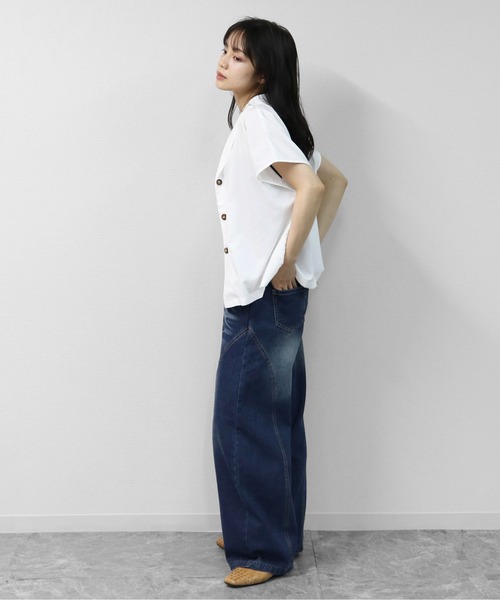 THE CELL.(ザセルドット)の「マーブルボタン フレンチシャツ MARBLE-BUTTON FRENCH SLEEVE SHIRT(シャツ/ブラウス・レディース・オフホワイト/ブラック/グリーン・FREE)」の6枚目の写真