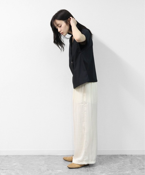 THE CELL.(ザセルドット)の「マーブルボタン フレンチシャツ MARBLE-BUTTON FRENCH SLEEVE SHIRT(シャツ/ブラウス・レディース・オフホワイト/ブラック/グリーン・FREE)」の11枚目の写真