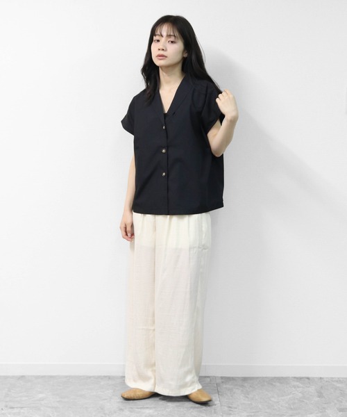 THE CELL.(ザセルドット)の「マーブルボタン フレンチシャツ MARBLE-BUTTON FRENCH SLEEVE SHIRT(シャツ/ブラウス・レディース・オフホワイト/ブラック/グリーン・FREE)」の9枚目の写真