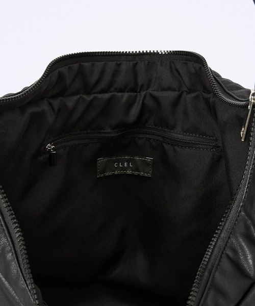 CLEL（クレイル）の「【CLEL】Gather Shoulder Bag / ギャザーショルダーバッグ（ショルダーバッグ・メンズ・ブラック/レッド・FREE）」の12枚目の写真