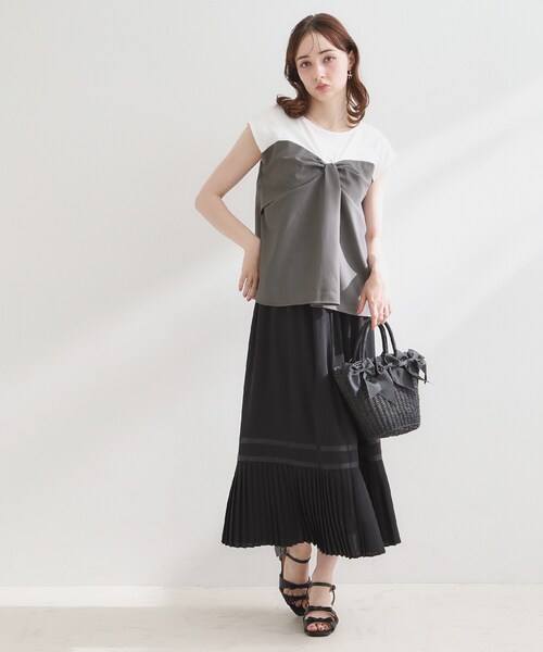 couture brooch(クチュールブローチ)の「【接触冷感・UVカット・洗える】リボンベア ドッキングトップス(Tシャツ/カットソー・レディース・ブラウン系5/チャコール/ネイビー系4・38/40/36/42)」の4枚目の写真