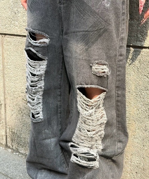 Never mind the XU(ネバーマインドザエックスユー)の「【Never mind the XU】washing gray damage denim pants / 【ネバーマインド ザ エックスユー】ダメージデニムパンツ(デニムパンツ・メンズ・ブラック・M/L)」の14枚目の写真