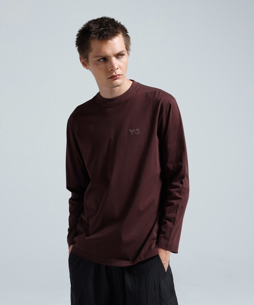 Y-3(ワイスリー)の「Y-3 LOGO LONG SLEEVE TEE(Tシャツ/カットソー・メンズ・バーガンディー・SMALL/MEDIUM/LARGE/X-SMALL/X-LARGE/XX-SMALL/XX-LARGE)」の6枚目の写真