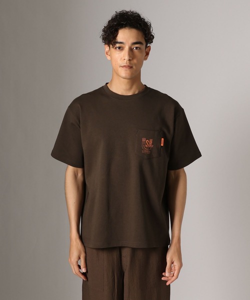 UNIVERSAL OVERALL（ユニバーサルオーバーオール）の「【UNIVERSAL OVERALL】別注ポンチプリントTシャツ[速乾・シワ軽減]（Tシャツ/カットソー・メンズ・チャコール/オフホワイト・LARGE/MEDIUM）」の4枚目の写真