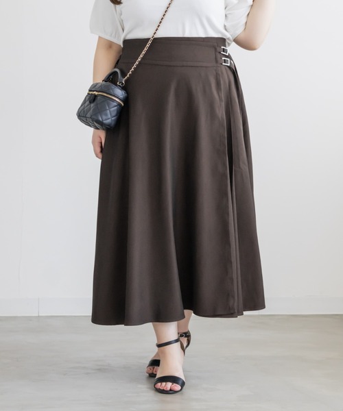 CLETTE(クレット)の「CLETTEオリジナルダブルベルトラップ風スカート(スカート・レディース・ブラウン/イエロー/チャコールグレー・LL/4L/3L)」の17枚目の写真