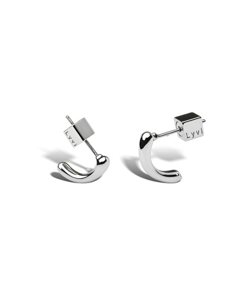 Lyvi（ライビィ）の「Nude Drip Pierce / 金属アレルギー対応（ピアス（両耳用）・レディース・シルバー/ゴールド・FREE）」の14枚目の写真