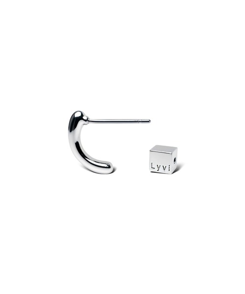 Lyvi（ライビィ）の「Nude Drip Pierce / 金属アレルギー対応（ピアス（両耳用）・レディース・シルバー/ゴールド・FREE）」の12枚目の写真