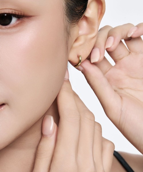 Lyvi（ライビィ）の「Nude Drip Pierce / 金属アレルギー対応（ピアス（両耳用）・レディース・シルバー/ゴールド・FREE）」の8枚目の写真