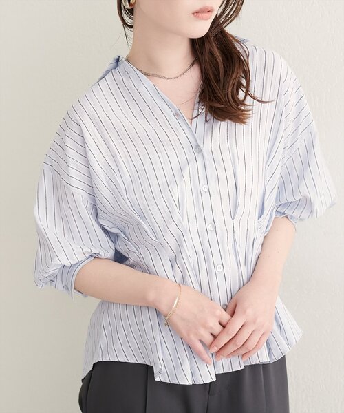 natural couture(ナチュラルクチュール)の「ストライプタックブラウス(シャツ/ブラウス・レディース・グリーン/ピンク/オフホワイト/サックスブルー・FREE)」の2枚目の写真