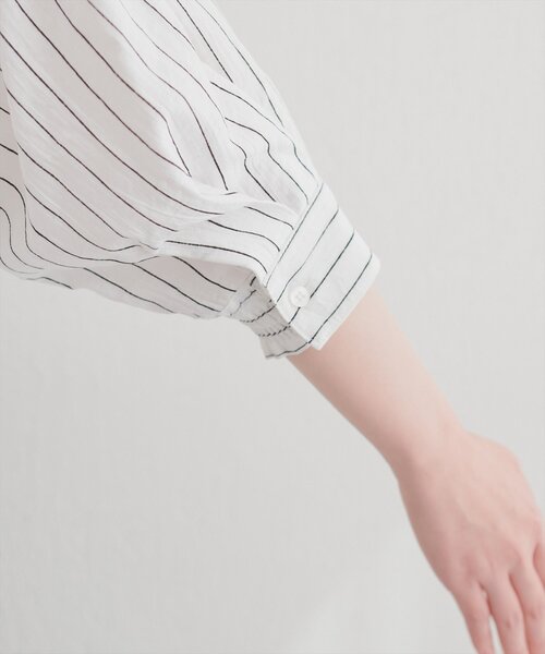 natural couture(ナチュラルクチュール)の「ストライプタックブラウス(シャツ/ブラウス・レディース・グリーン/ピンク/オフホワイト/サックスブルー・FREE)」の19枚目の写真