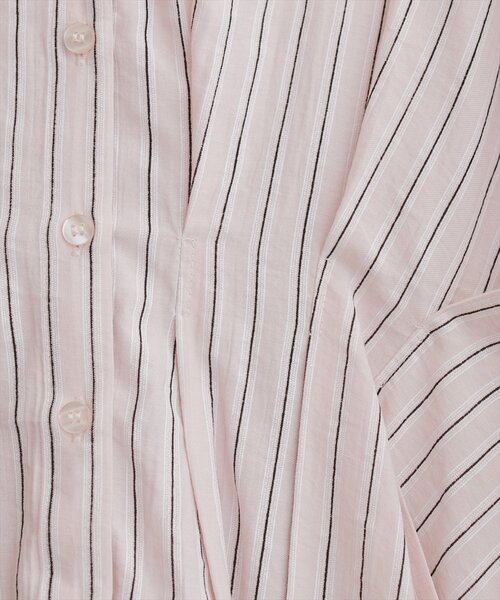natural couture(ナチュラルクチュール)の「ストライプタックブラウス(シャツ/ブラウス・レディース・グリーン/ピンク/オフホワイト/サックスブルー・FREE)」の11枚目の写真