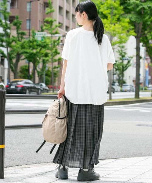 EKAL(エカル)の「『UR TECH ひやサラクール』ラグランスリーブカットソー(Tシャツ/カットソー・レディース・ブラック/ホワイト/ベージュ系その他・ONE)」の9枚目の写真