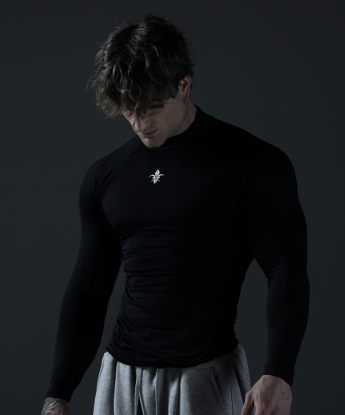 CARMID（カミド）の「コンプレッションモックネック長袖[ブラック]（Tシャツ/カットソー・メンズ・その他・1/2/3）」の4枚目の写真