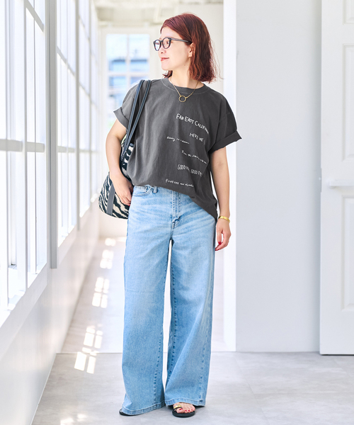 Spick & Span(スピックアンドスパン)の「AUTHEN / オーセン EAST EM SS T-SHIRT(Tシャツ/カットソー・レディース・ブラック系その他/ホワイト系その他・SMALL)」の3枚目の写真