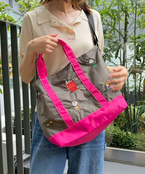 BAYFLOW(ベイフロー)の「【PEANUTS】刺繍トートLサイズ(WEB限定)(トートバッグ・レディース・ベージュ/ネイビー/グレー・0)」の5枚目の写真