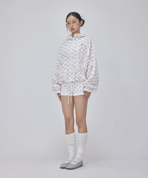 RONRON(ロンロン)の「DOUBLE RIBBON PATTERN WINDBREAKER WHITE(その他アウター・レディース・その他・FREE)」の4枚目の写真