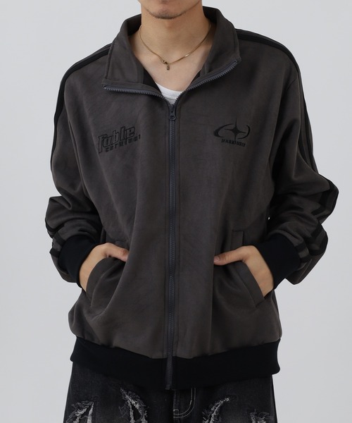SUGGESTION(サジェッション)の「SUGGESTION カットスエード配色トラッカー(ジャージ・メンズ・チャコール/グレー・M/L)」の2枚目の写真