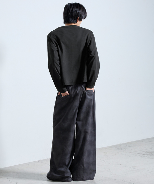 SERACE（セラス）の「【SERACE】BASIC COMPACT U-NECK LONG SLEEVE T-SHIRT / ベーシックコンパクトUネックロンT（Tシャツ/カットソー・メンズ・ブラック系/ブラック/ホワイト/ホワイト系・S/M/L）」の9枚目の写真