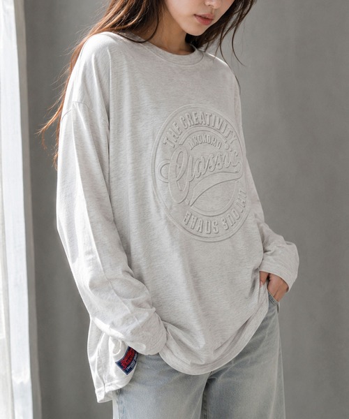 FINEnough（ファインナフ）の「エンボスロンT（Tシャツ/カットソー・レディース・チャコールグレー/ブラック/ベージュ/オフホワイト・FREE）」の6枚目の写真