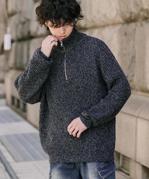 Rocky Monroe(ロッキーモンロー)の「オーバーサイズ畦編みハーフジップ長袖ニットセーター(ニット/セーター・メンズ・ネイビー/ブルー/ピンク/レッド/ホワイト系/ブラック系/グレー系/チャコール/ワイン・S/M/XL/L)」の17枚目の写真
