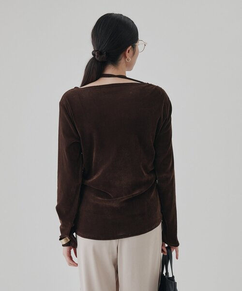 Omekashi（オメカシ）の「ショルダーギャザーベロアロンT（Tシャツ/カットソー・レディース・チャコールグレー/ブラウン/オフホワイト・FREE）」の18枚目の写真
