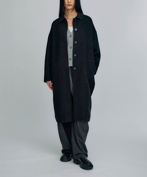for/c p.m（フォーシーピーエム）の「[for/c p.m]リバーステンカラーコクーンロングコート（ステンカラーコート・レディース・ブラウン/ブラック/ネイビー/キャメル・ロング丈/レギュラー丈）」の13枚目の写真