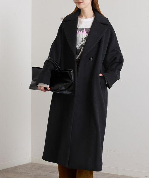 U by SPICK&SPAN(ユーバイスピックアンドスパン)の「TICCA / ティッカ ロングテントコート(ステンカラーコート・レディース・ブラック/ベージュ・FREE)」の8枚目の写真