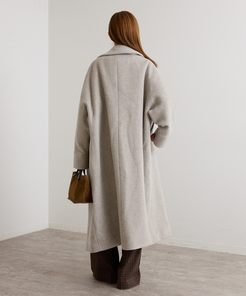 U by SPICK&SPAN(ユーバイスピックアンドスパン)の「TICCA / ティッカ ロングテントコート(ステンカラーコート・レディース・ブラック/ベージュ・FREE)」の18枚目の写真
