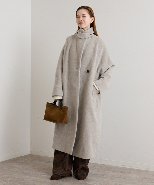 U by SPICK&SPAN(ユーバイスピックアンドスパン)の「TICCA / ティッカ ロングテントコート(ステンカラーコート・レディース・ブラック/ベージュ・FREE)」の22枚目の写真