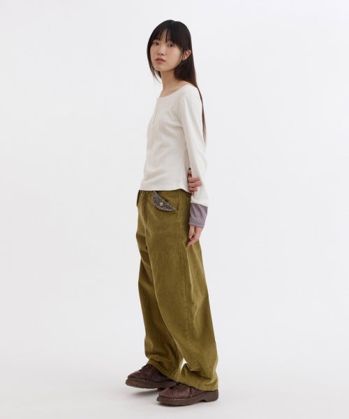 OHESHIO(オヘシオ)の「COLOR BLOCK BUTTON LONG SLEEVE, IVORY(Tシャツ/カットソー・レディース・その他・FREE)」の5枚目の写真