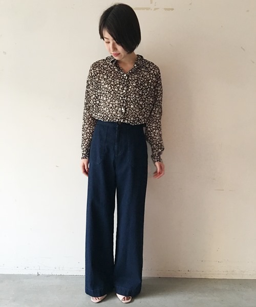 Banner Barrett(バナーバレット)の「ストレッチデニム バギーパンツ(デニムパンツ・レディース・ネイビー/ブルー・38/36)」の4枚目の写真