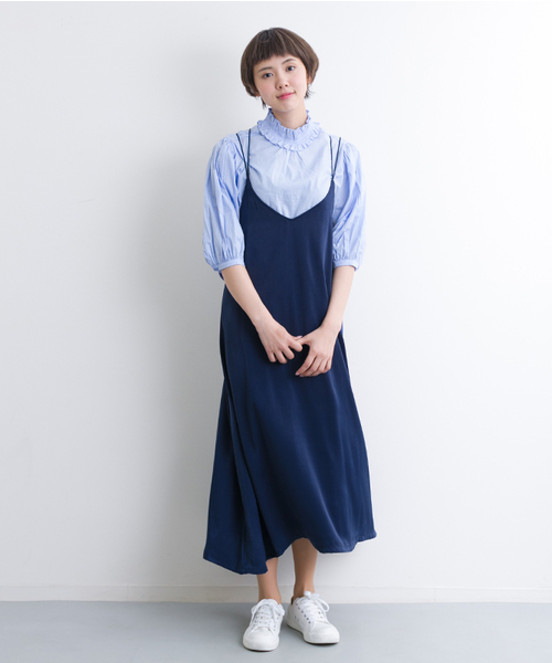 merlot plus(メルロープリュス)の「サテンロングキャミワンピ 4978(ワンピース・レディース・ネイビー/ゴールド/シルバー/ピンク/ブラック・FREE)」の3枚目の写真