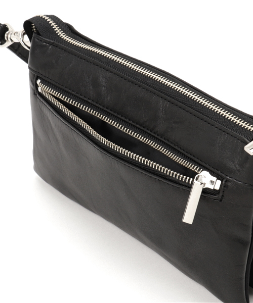 PAPILLONNER(パピヨネ)の「パンチングお財布ショルダー(ショルダーバッグ・レディース・ネイビー/ブラック/ピンク・FREE)」の10枚目の写真