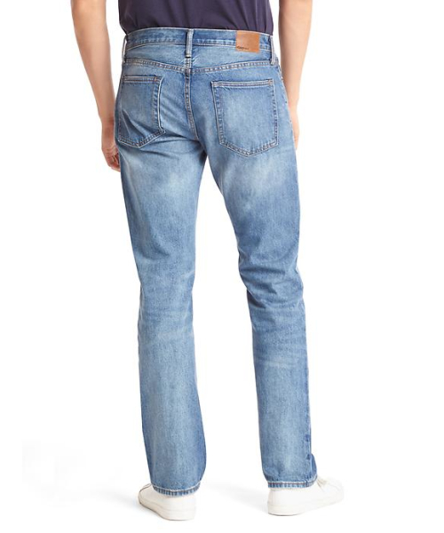 GAP（ギャップ）の「Gap Straight Fit Jeans（デニムパンツ・メンズ・インディゴブルー・31W 30L/32W 30L/33W 30L/34W 30L/30W 30L/29W 30L/31W 32L/34W 32L/28W 30L/36W 32L/33W 32L/32W 32L）」の2枚目の写真
