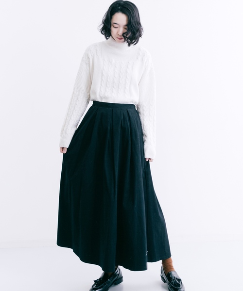 MERLOT（メルロー）の「タックフレアスカート1067（スカート・レディース・ブラック/ベージュ/カーキ/ネイビー/ワイン・FREE）」の2枚目の写真