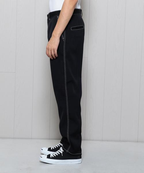 H BEAUTY&YOUTH UNITED ARROWS(エイチビューティーアンドユースユナイテッドアローズ)の「<H>COLOR STITCH FORM LOOSE PANTS/パンツ(その他パンツ・メンズ・ブラック/ネイビー・SMALL/MEDIUM/LARGE)」の4枚目の写真