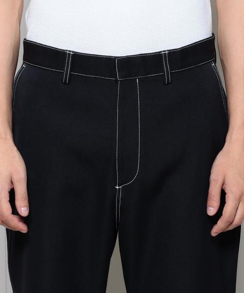 H BEAUTY&YOUTH UNITED ARROWS(エイチビューティーアンドユースユナイテッドアローズ)の「<H>COLOR STITCH FORM LOOSE PANTS/パンツ(その他パンツ・メンズ・ブラック/ネイビー・SMALL/MEDIUM/LARGE)」の9枚目の写真