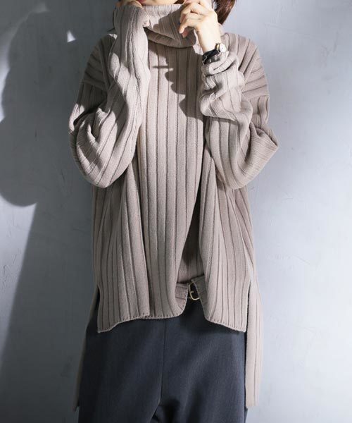 antiqua（アンティカ）の「リブ編みタートルニット（ニット/セーター・レディース・ベージュ/ブラック/イエロー・FREE）」の12枚目の写真